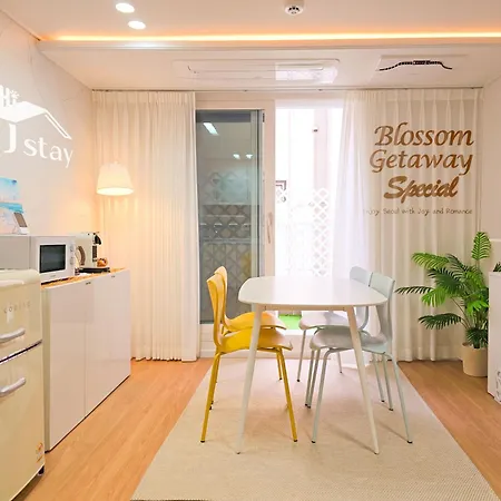 Hi Jstay #Spring Stay In Seoul #Cozy & Budget-Friendly Near Subway